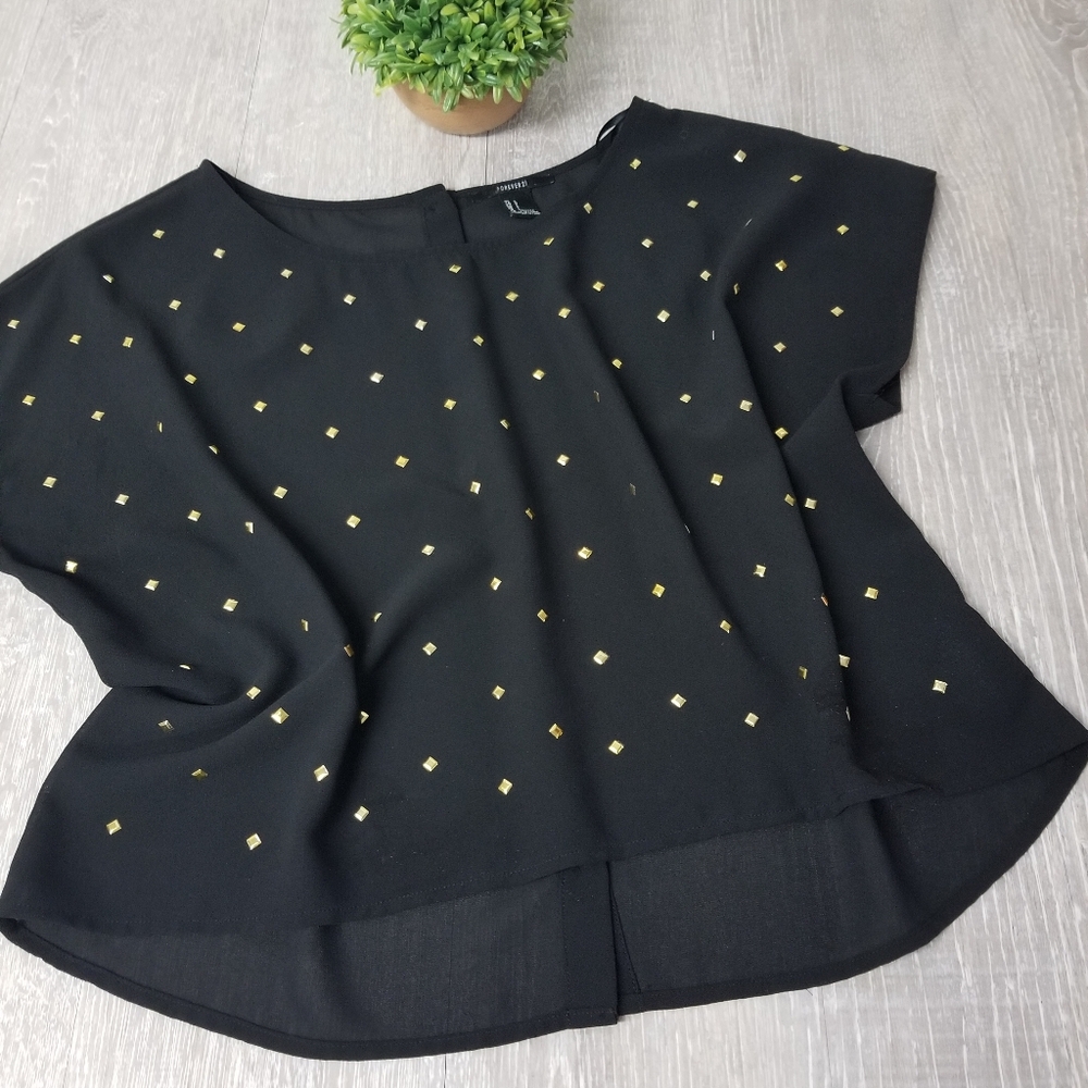 Forever 21 semi sheer button back blouse